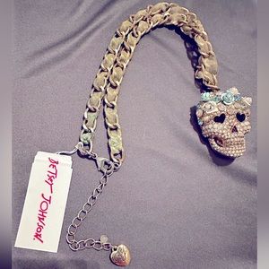 Betsey Johnson Skull Necklace